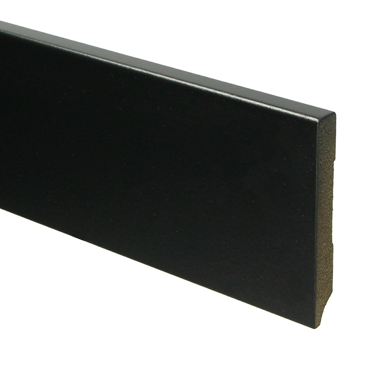 MDF Moderne plint 90x12 voorgelakt RAL 9005
